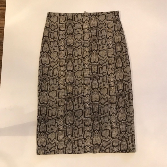 🔥NEW ZARA Snakeskin Skirt - Picture 4 of 6